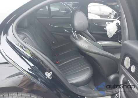 2019 Mercedes-Benz E 300 4Matic из США, поврежденный, VIN WDDZF4KB6KA625307